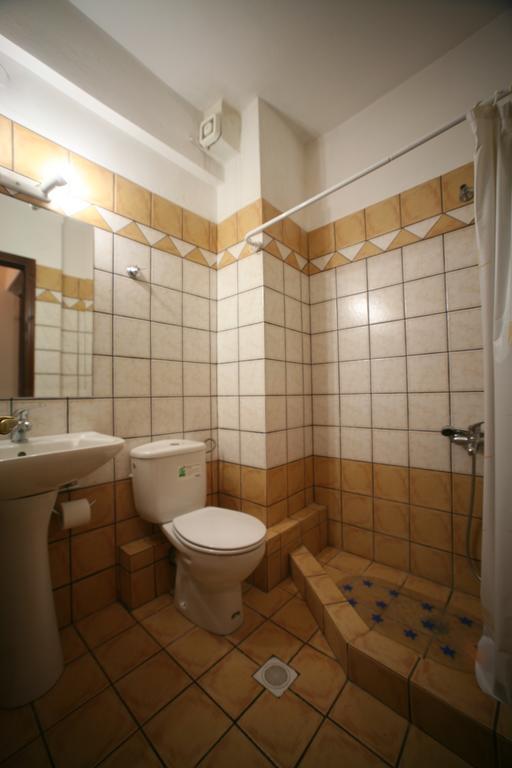 Fretzato Aparthotel Elati  Ruang foto